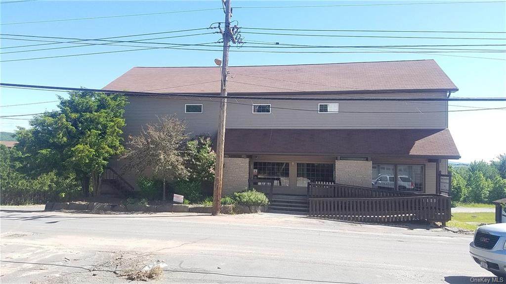 6 Wierk Avenue - Photo 1