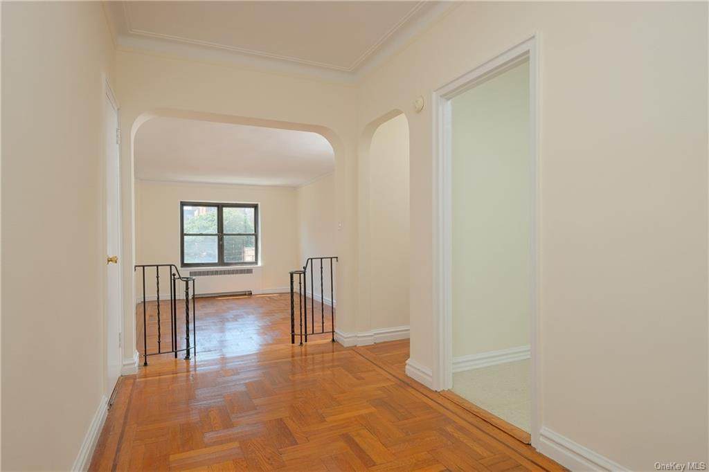 190 Mosholu Parkway - Photo 1