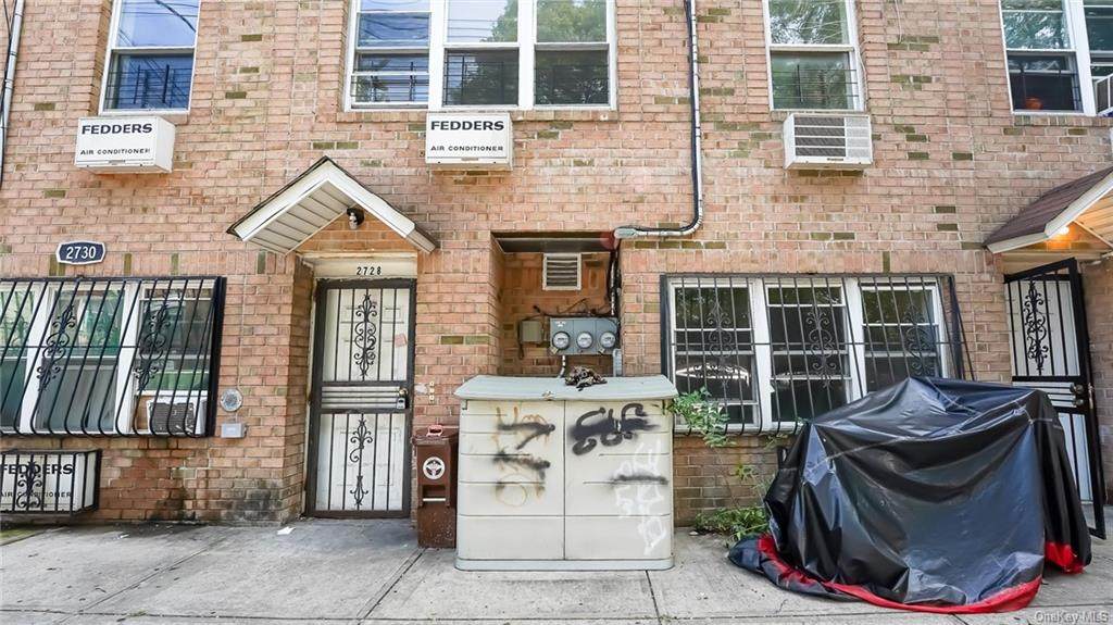 2728 Kingsbridge Terrace - Photo 1