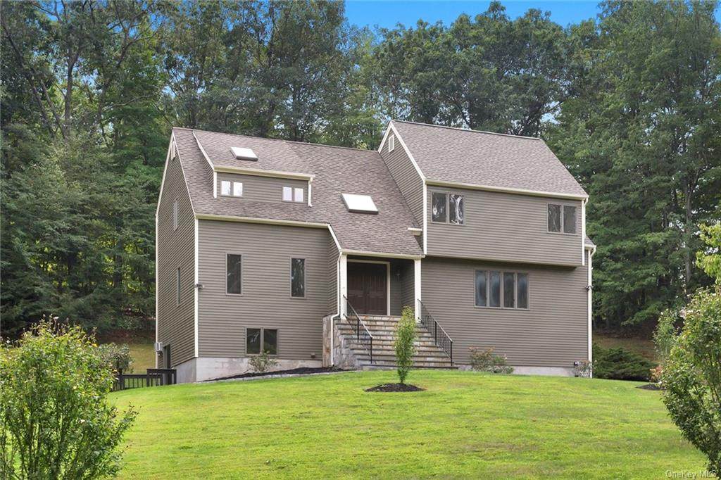31 Nicole Way - Photo 1