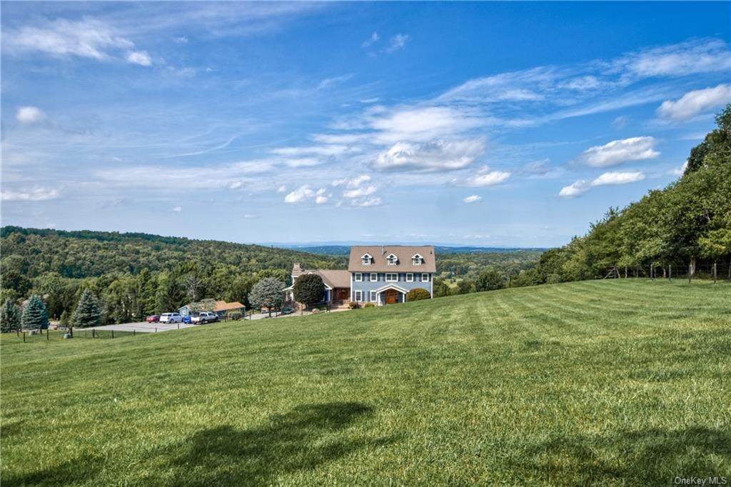 12 Horse Hill Lane - Photo 1
