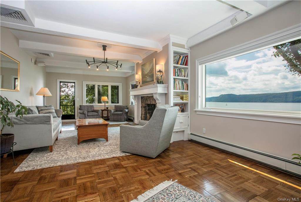 16 Rockledge - Photo 1