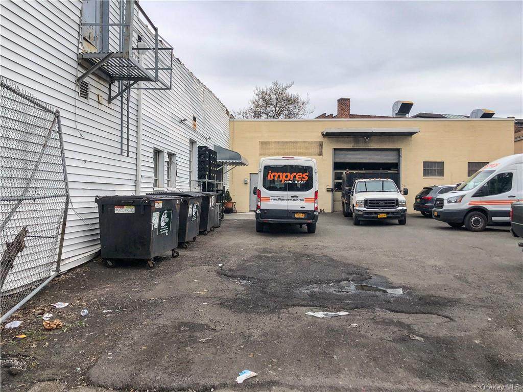 19 Mount Vernon Avenue - Photo 1