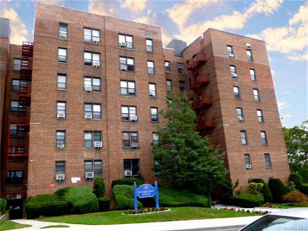 164 Church Street - Photo 1