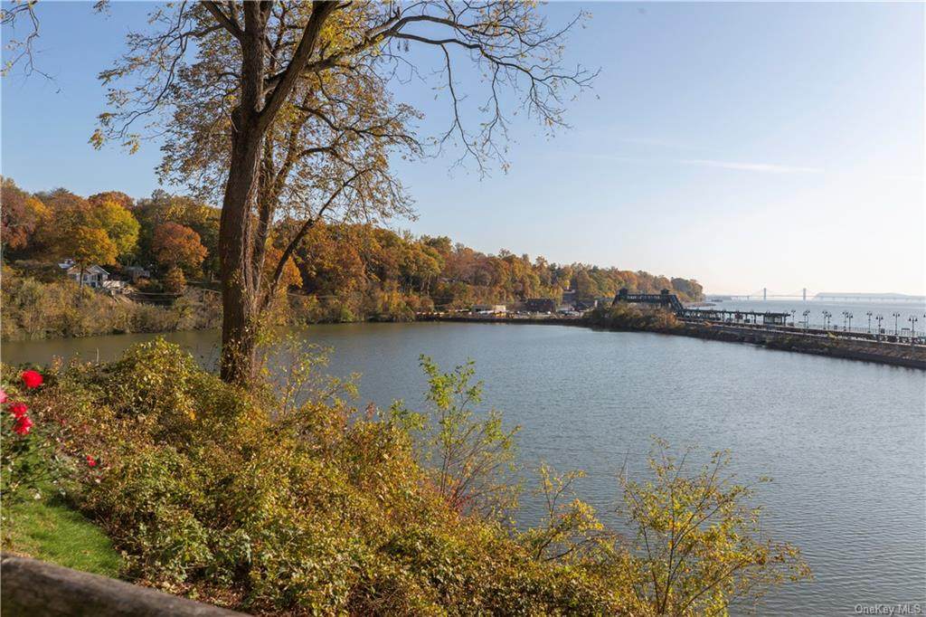 512 Kemeys Cove - Photo 1