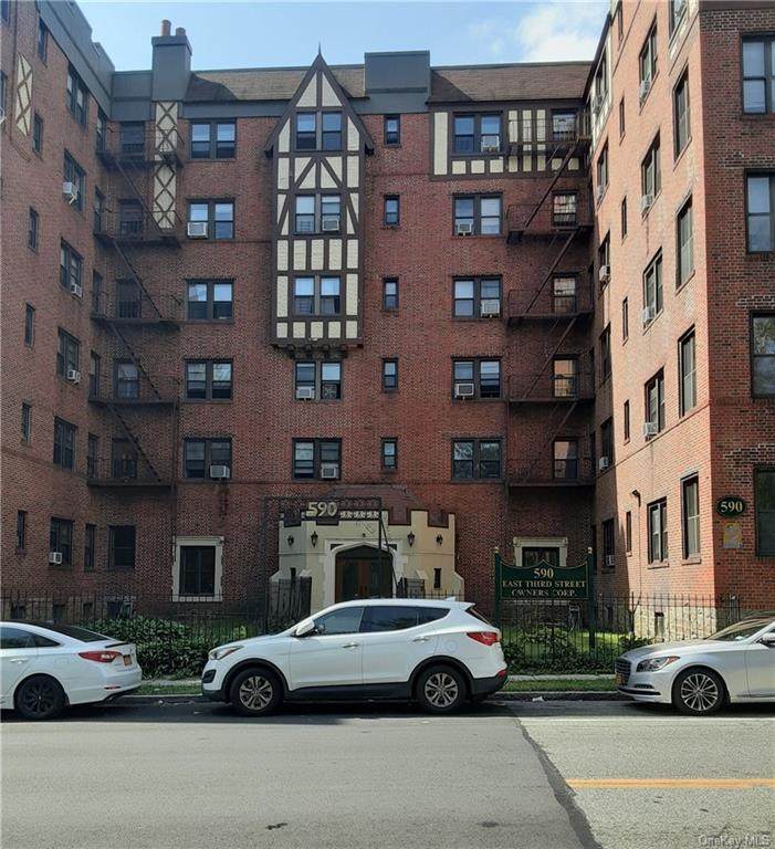 590 3rd Street - Photo 1