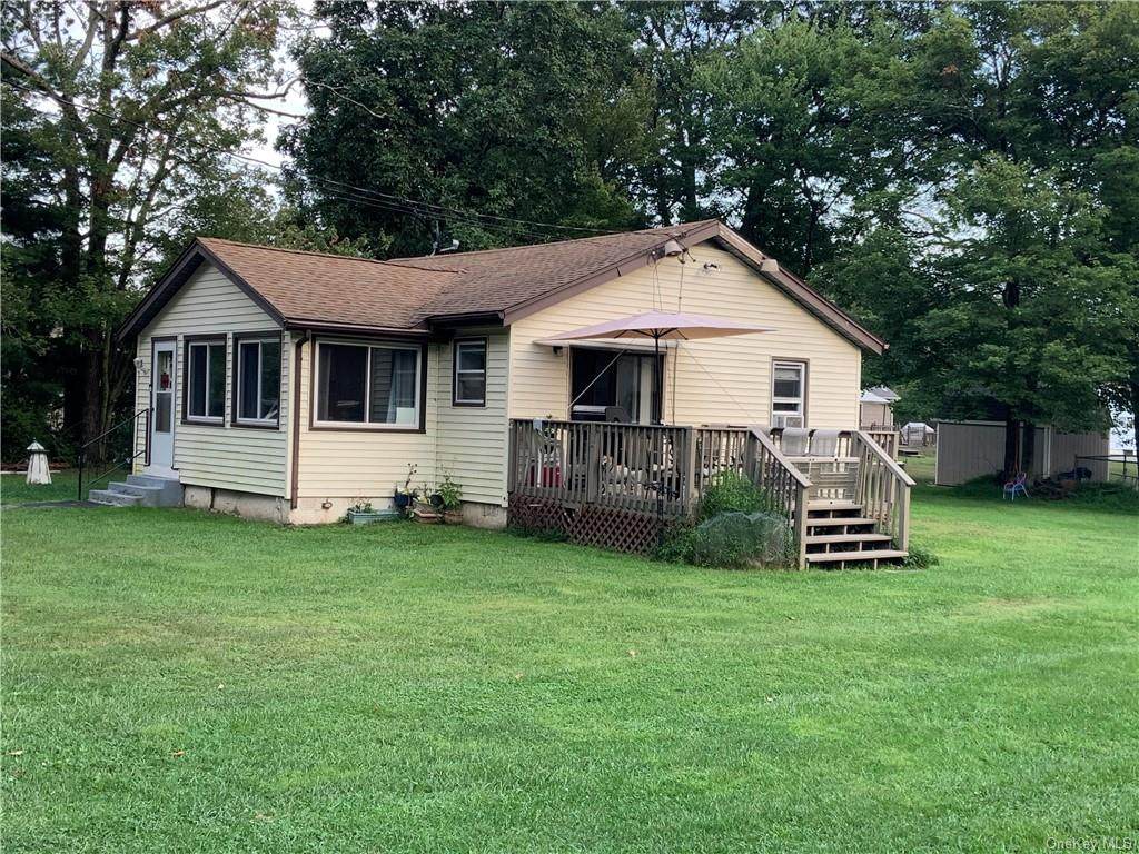 111 Lake Region Boulevard - Photo 1