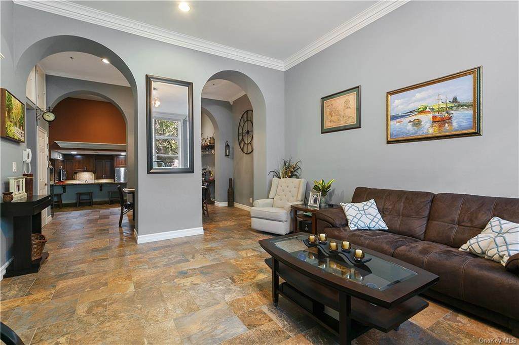 55 Hartsdale Avenue - Photo 1