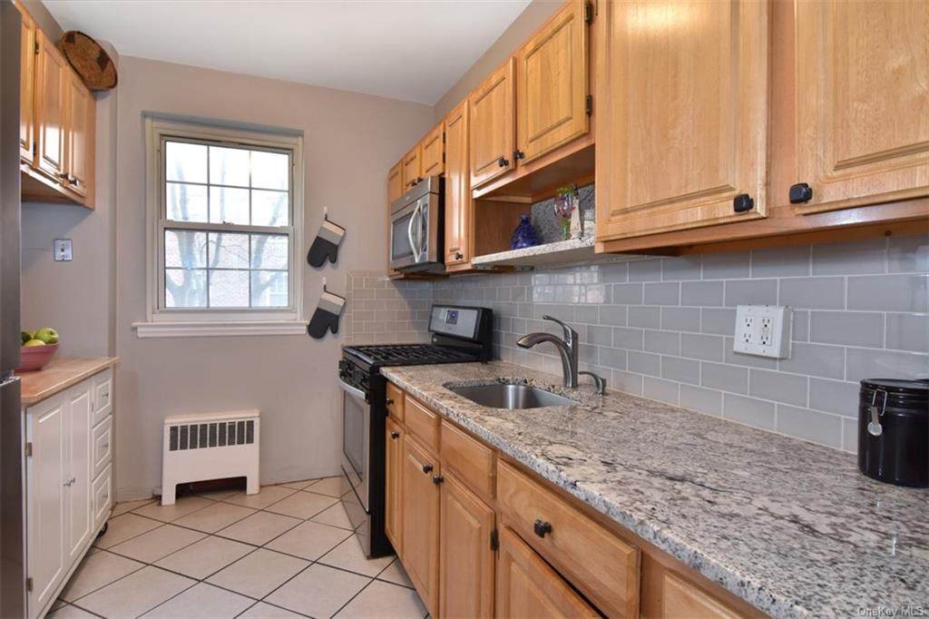 230 Pelham Road - Photo 1