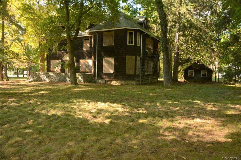 103 Montebello Road - Photo 1