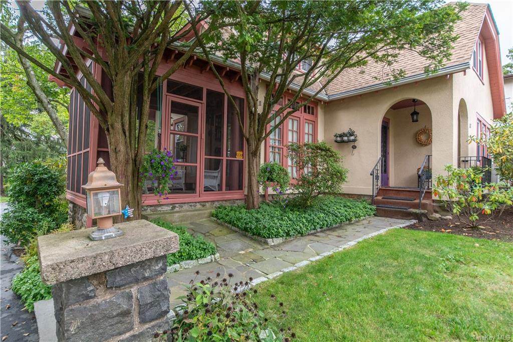 11 Brookside Avenue - Photo 1