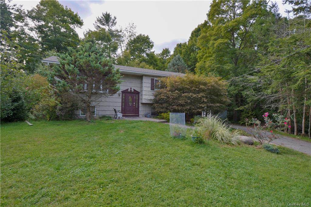 7 Arrowhead Lane - Photo 1