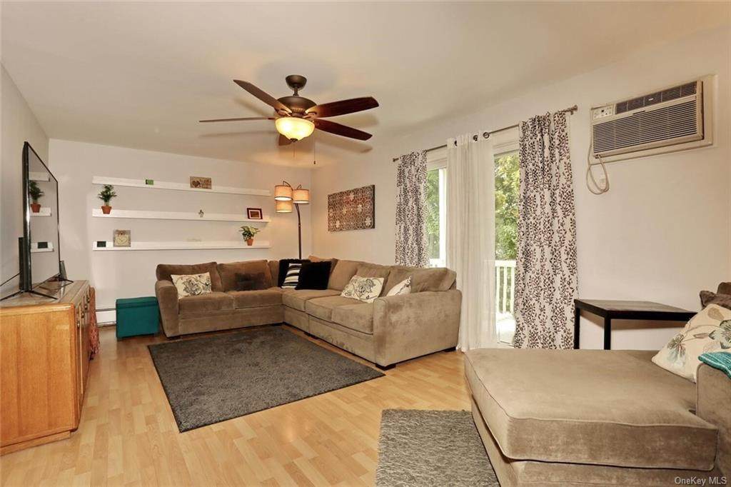 203 Doxbury Lane - Photo 1