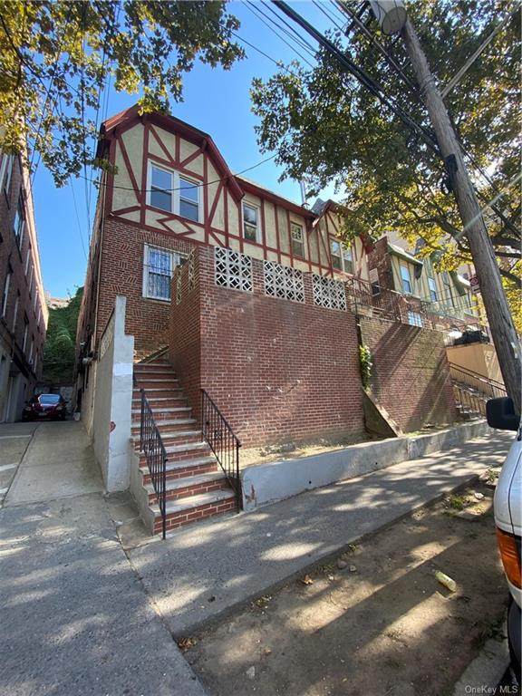 1626 Sedgwick Ave - Photo 1