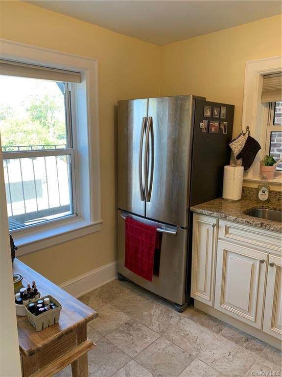 512 Mamaroneck Avenue - Photo 1