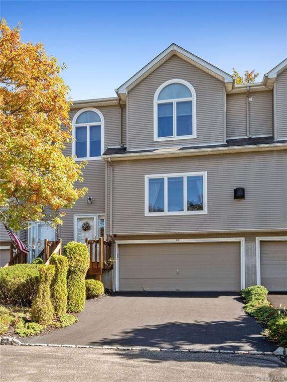 63 Leif Boulevard - Photo 1