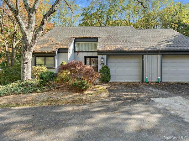 350 Heritage Hills - Photo 1