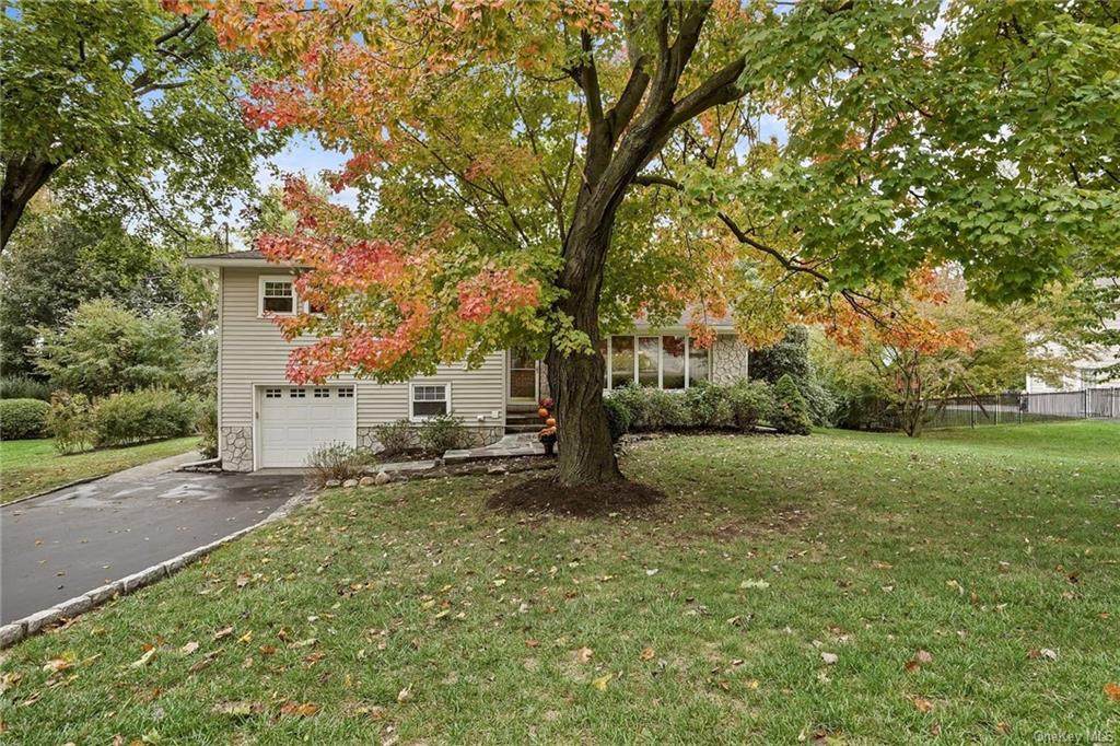 11 Leawood Drive - Photo 1