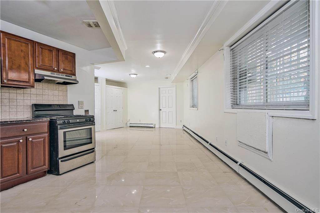 850 Home Street - Photo 1
