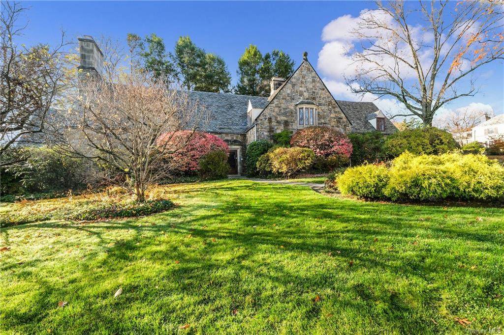 66 Lockwood Road - Photo 1