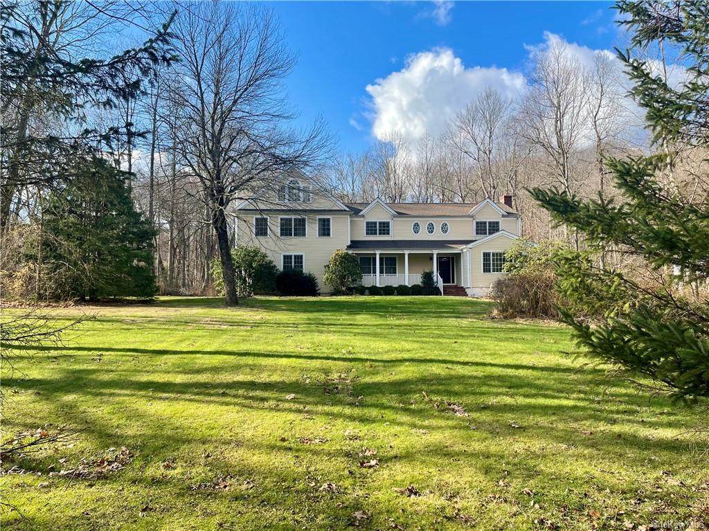 16 Robinswood Lane - Photo 1
