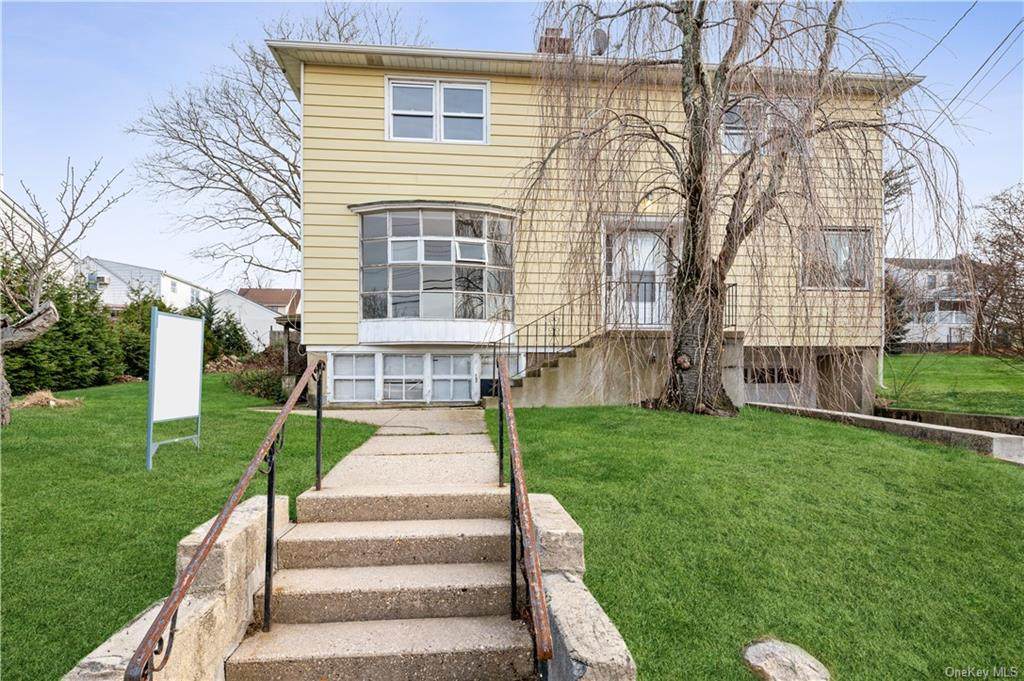 136 Gainsborg Avenue - Photo 1