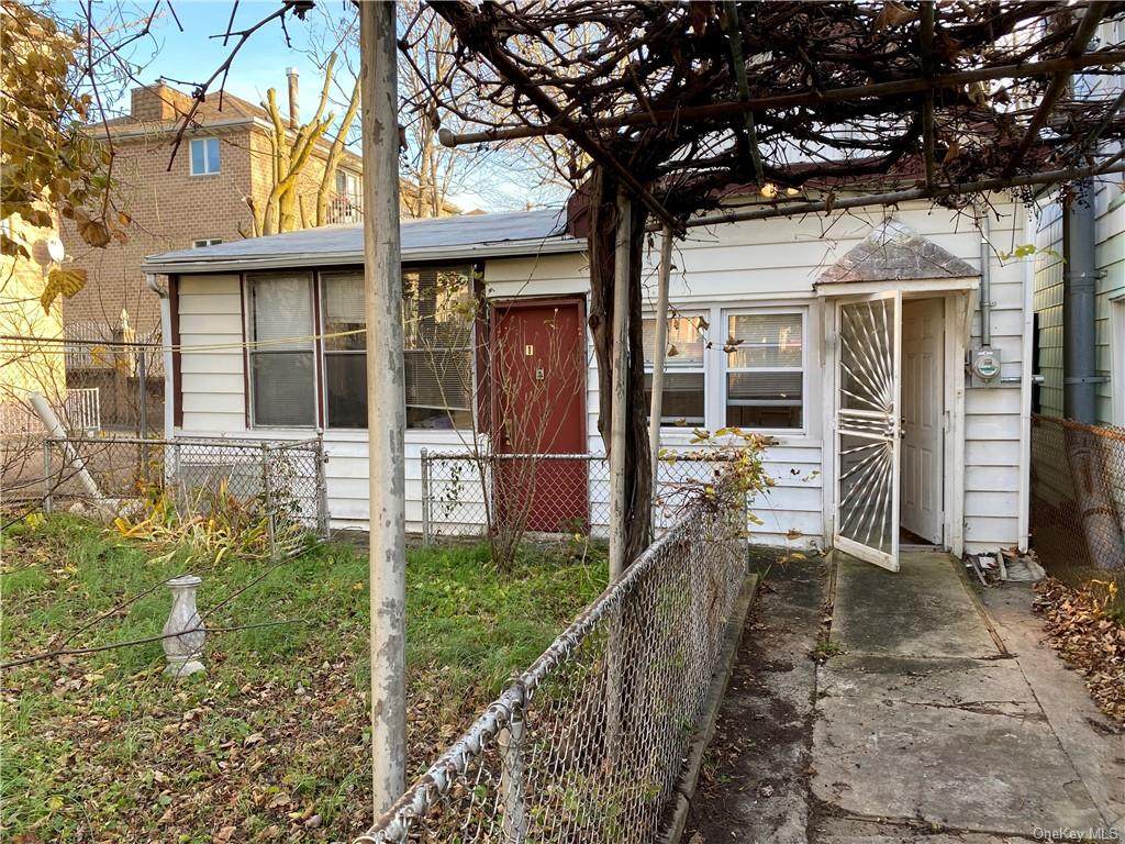 102 Skidmore Lane - Photo 1