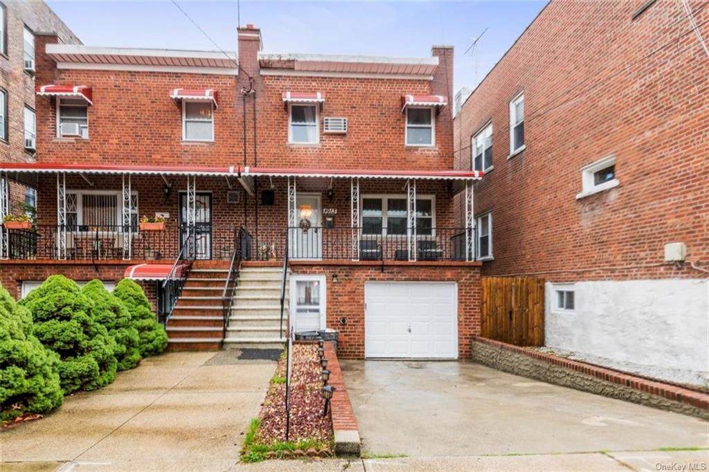 1913 Radcliff Avenue - Photo 1