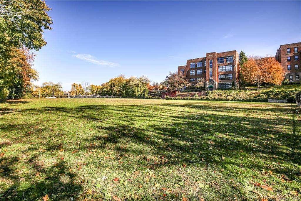 75 Mckinley Avenue - Photo 1