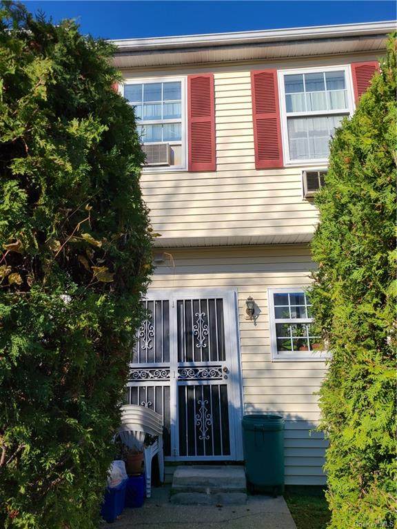 10 Dell Avenue - Photo 1
