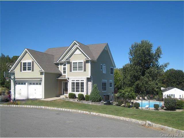5 Summit Drive - Photo 1