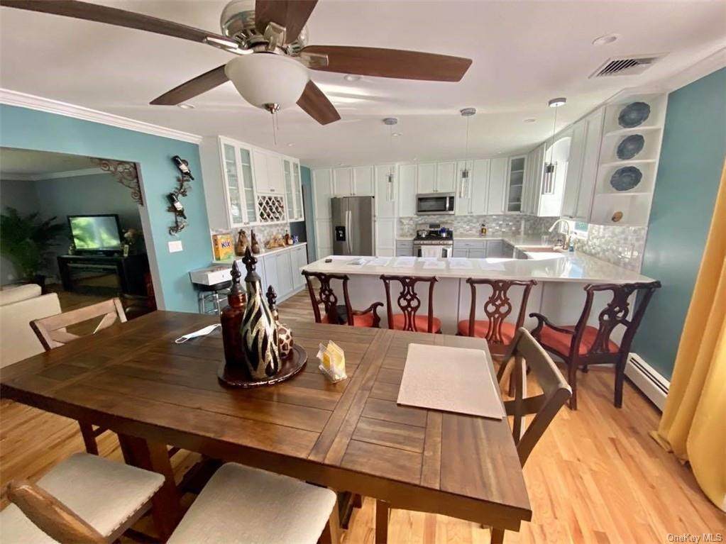 29 Wickford Road - Photo 1