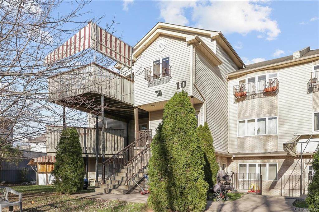 10 Getzil Berger Boulevard - Photo 1