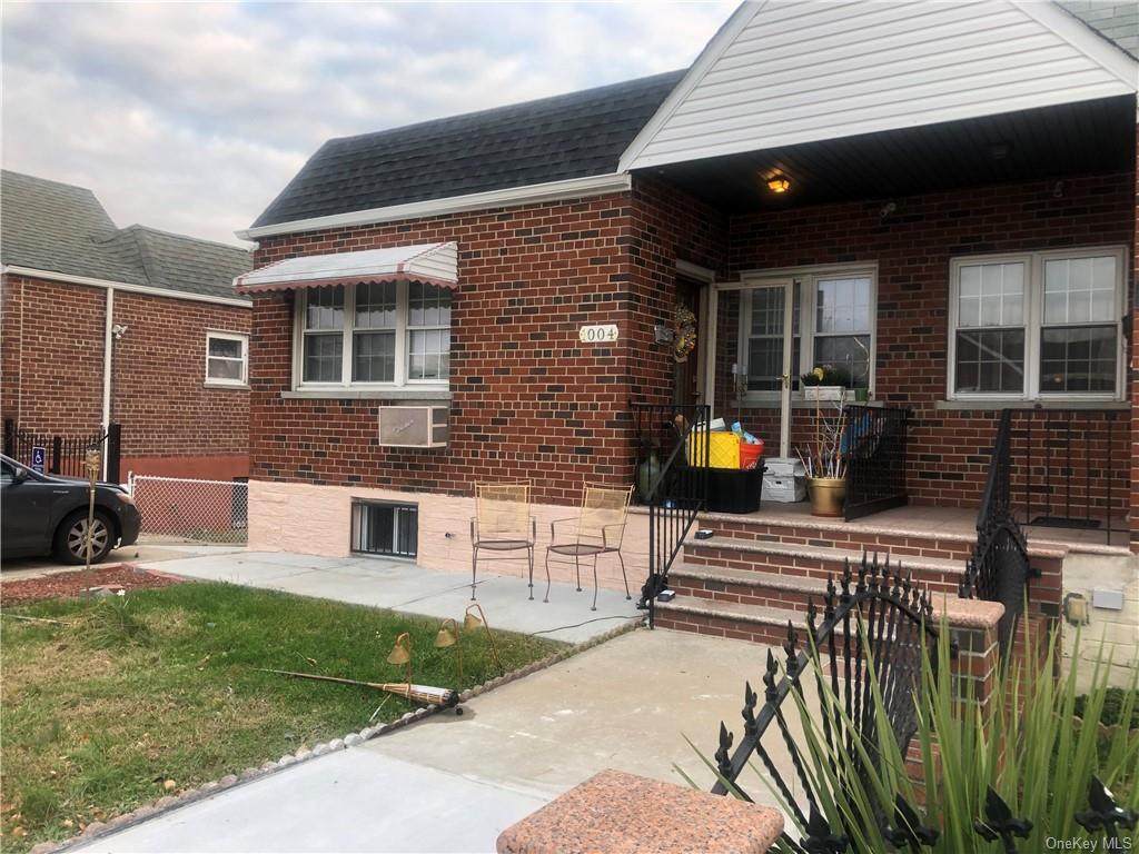 1004 Huntington Avenue - Photo 1