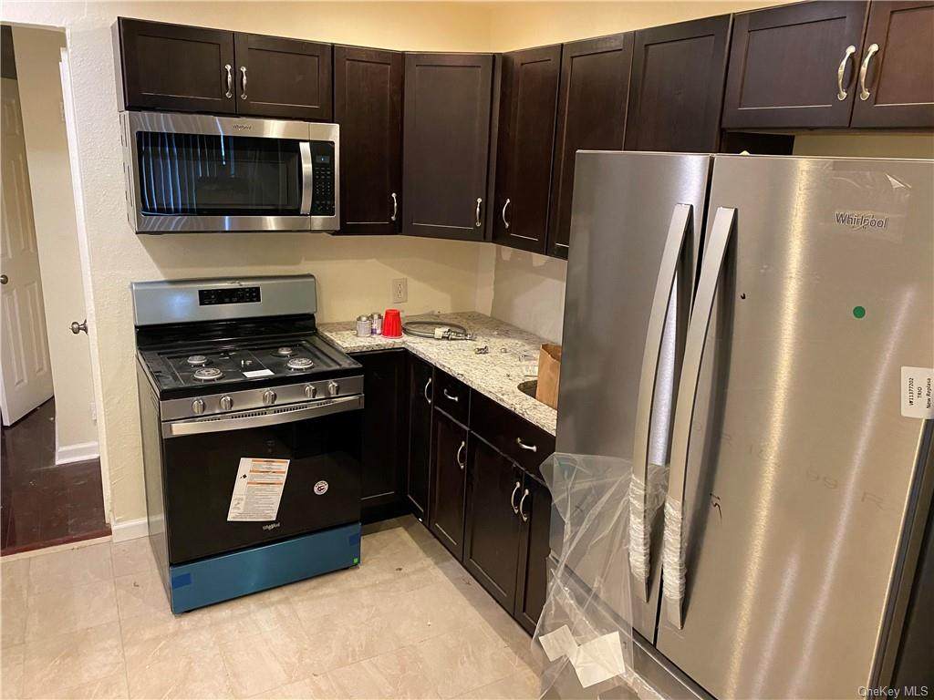 871 226th Street - Photo 1