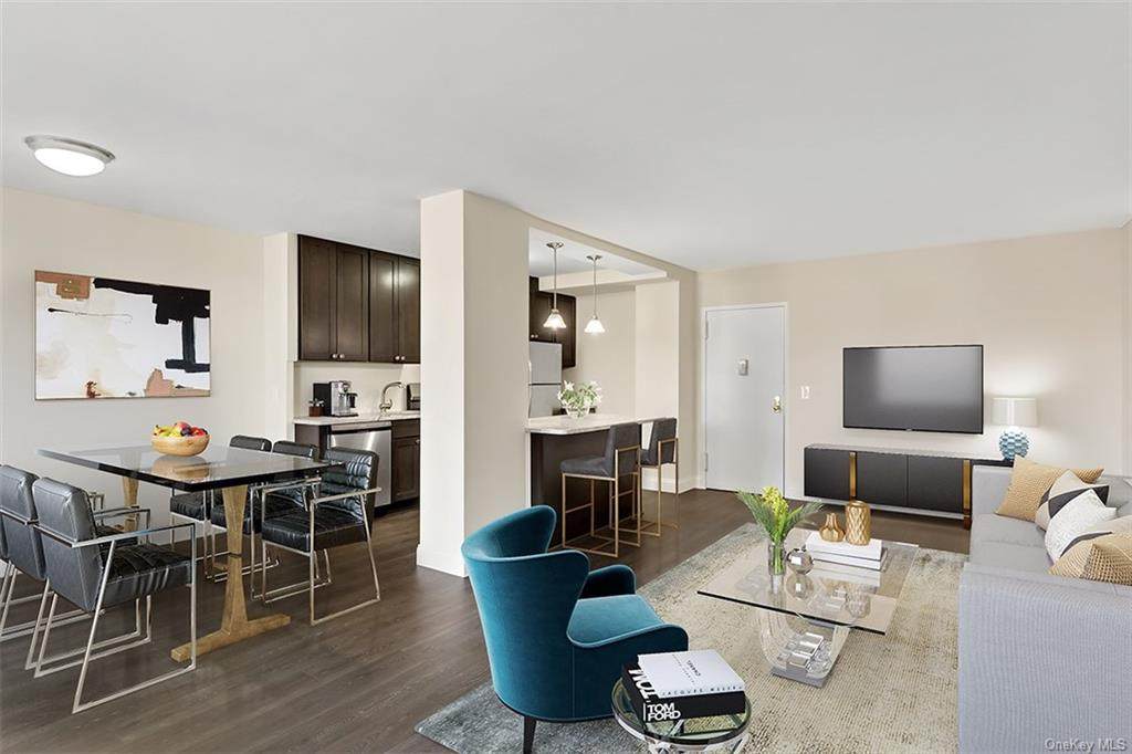 820 Boynton Avenue - Photo 1