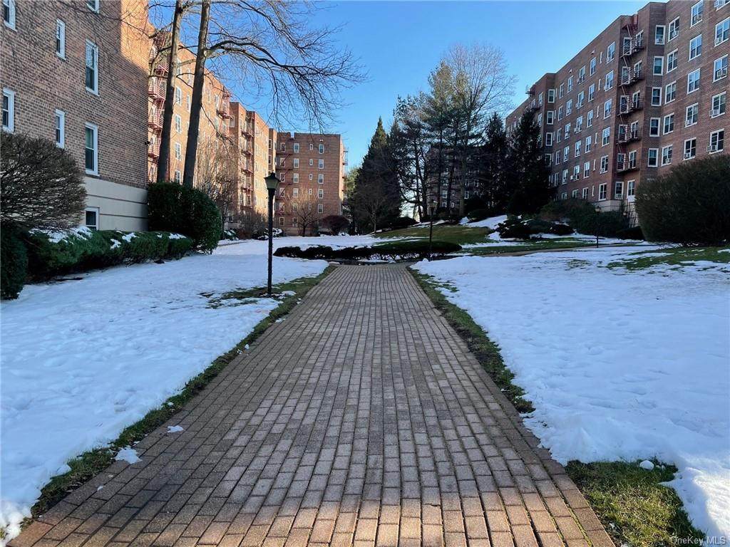 1300 Midland Avenue - Photo 1