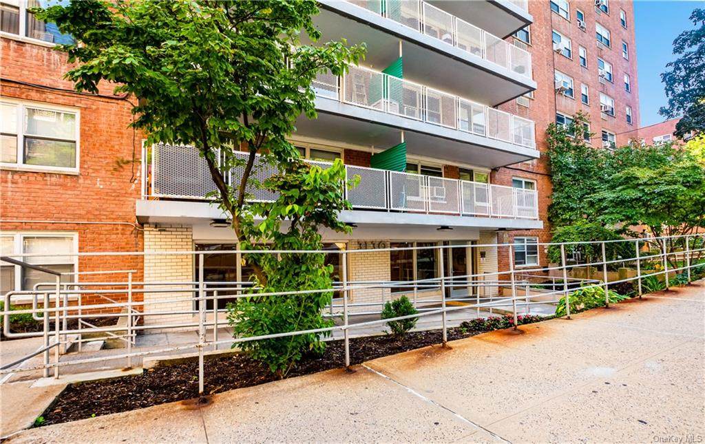 3130 Irwin Avenue - Photo 1