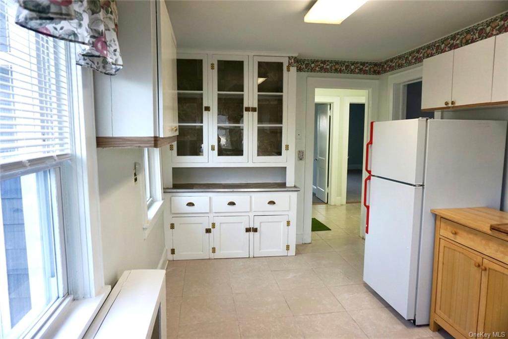 112 Maple Avenue - Photo 1