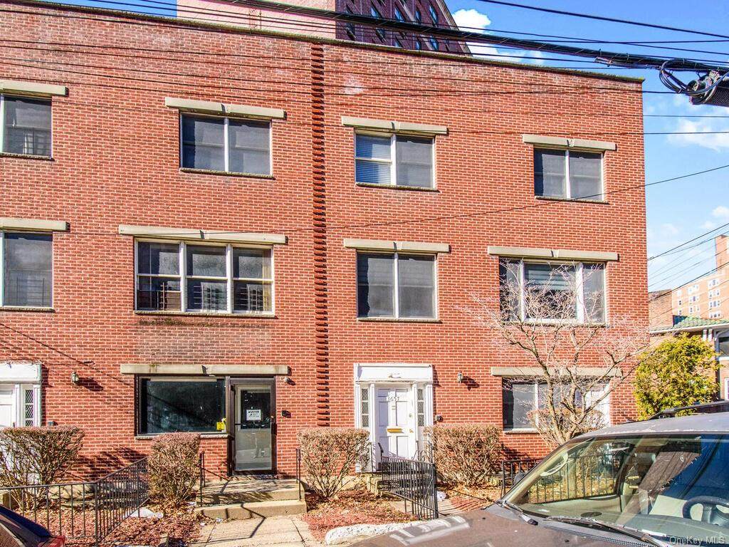 3655 Johnson Avenue - Photo 1