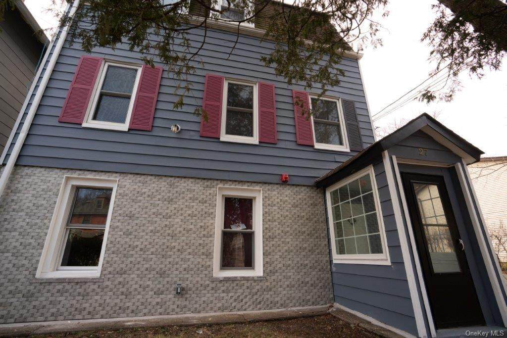27 White Avenue - Photo 1