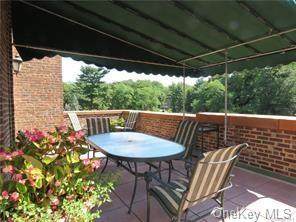 100 Ardsley Avenue - Photo 1