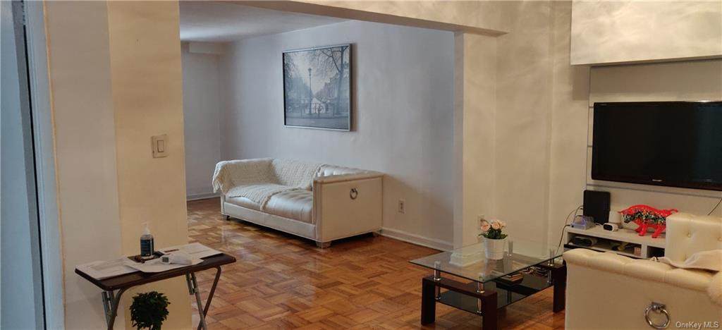 4 Bogardus Place - Photo 1