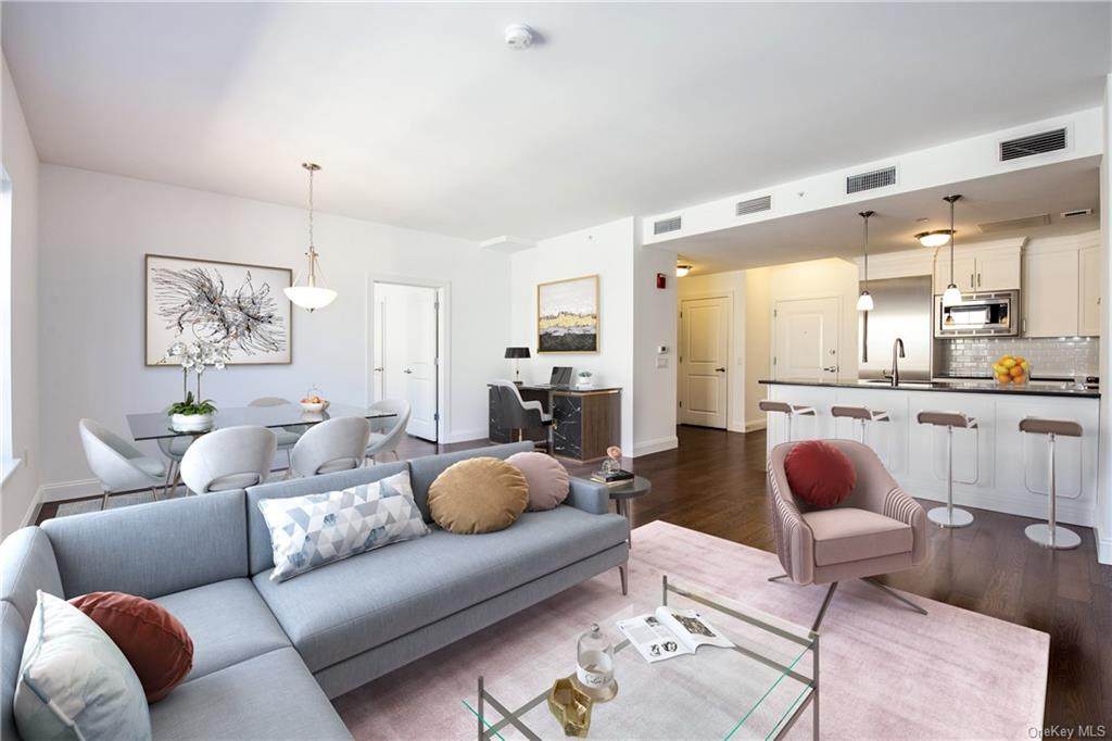 10 Byron Place - Photo 1