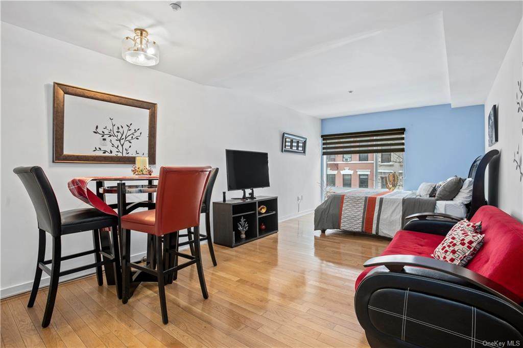 152 118th Street - Photo 1