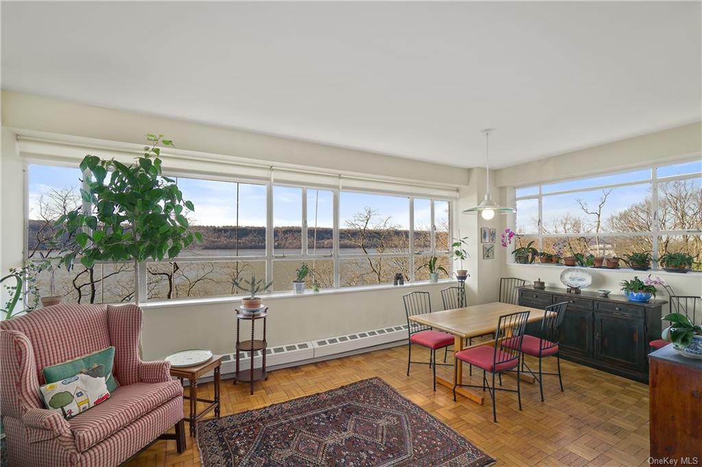 2727 Palisade Avenue - Photo 1