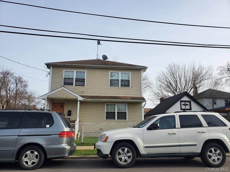 33 Bedford Avenue - Photo 1