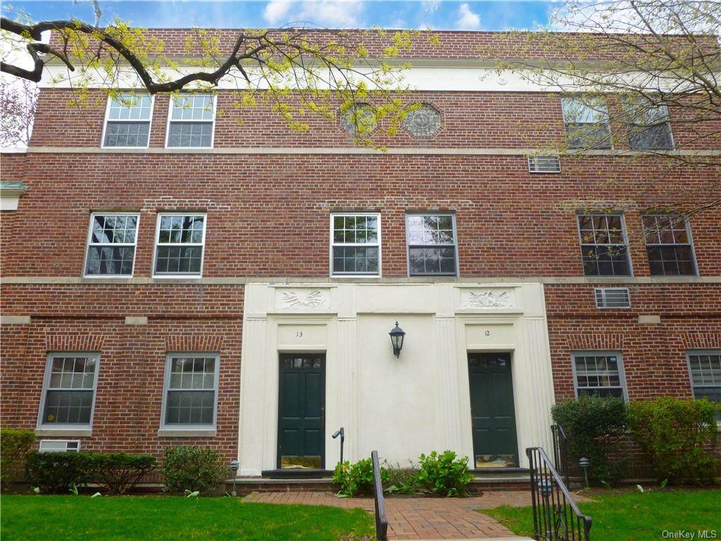 13 Alden Place - Photo 1