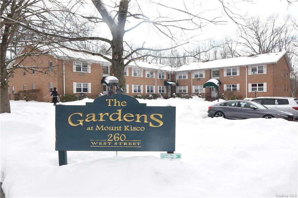 260 West Street - Photo 1