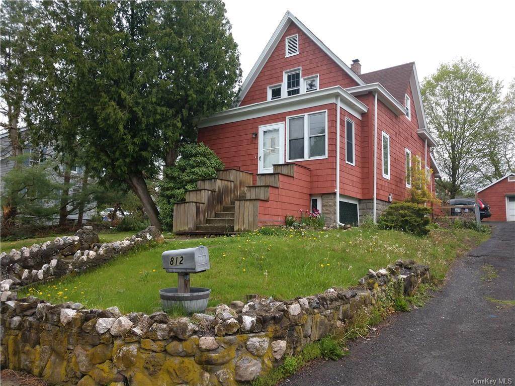 812 Tower Avenue - Photo 1